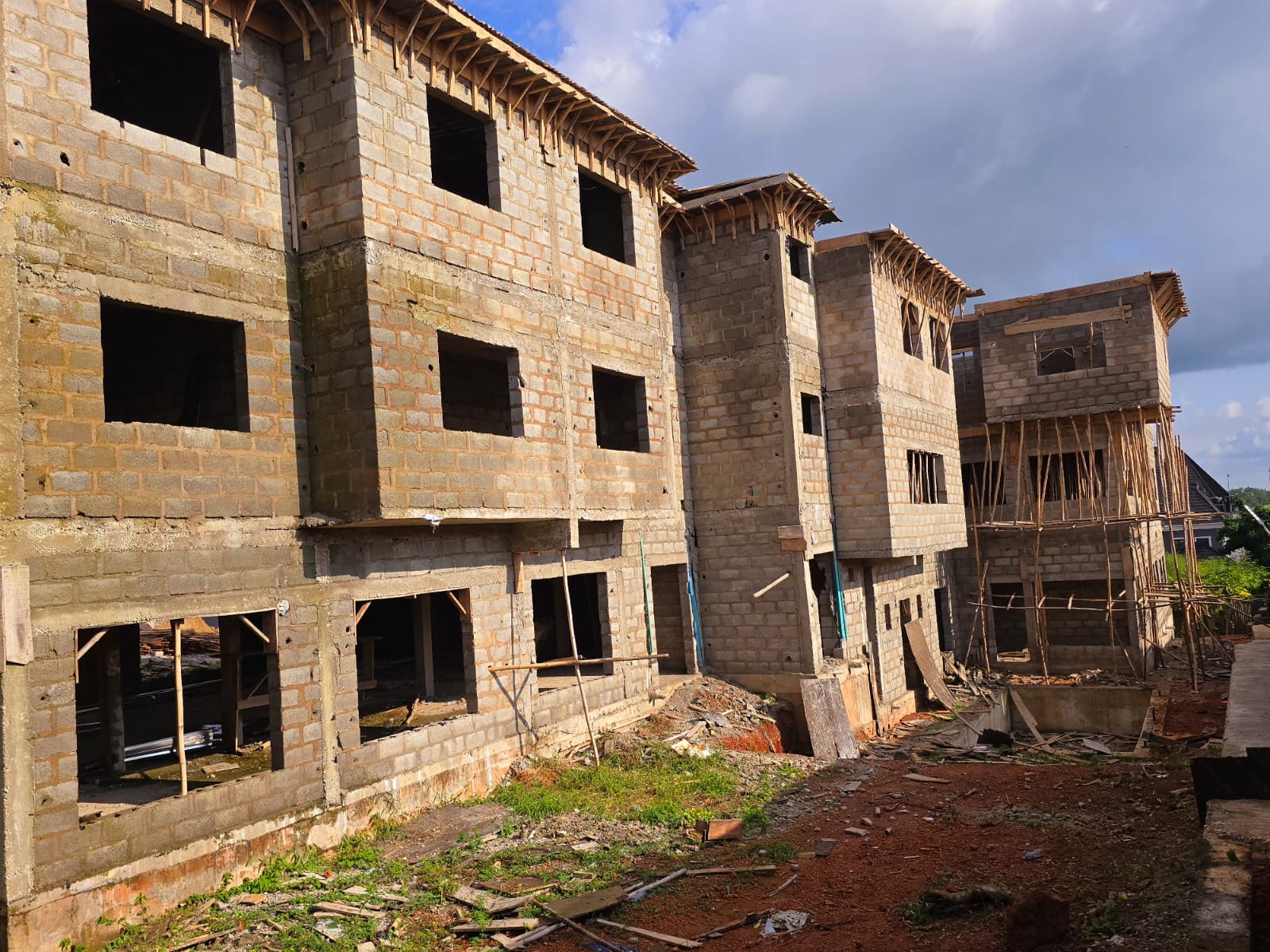 APARTMENT HOTEL, ABEOKUTA